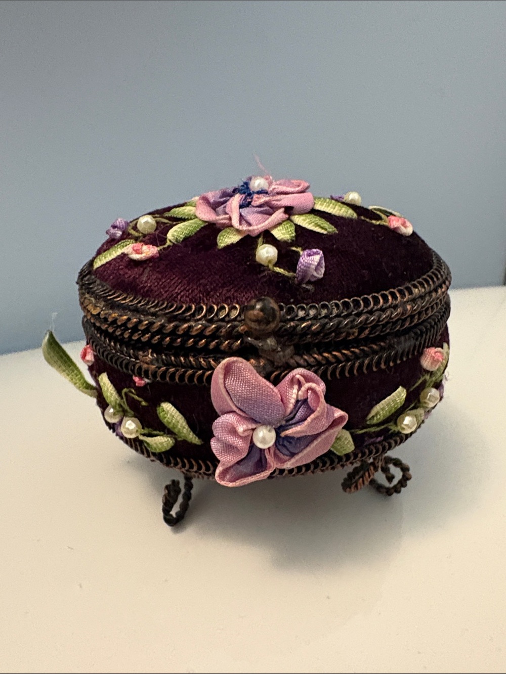Decorative Floral Ribbon Velvet Jewelry Trinket Box - Purple